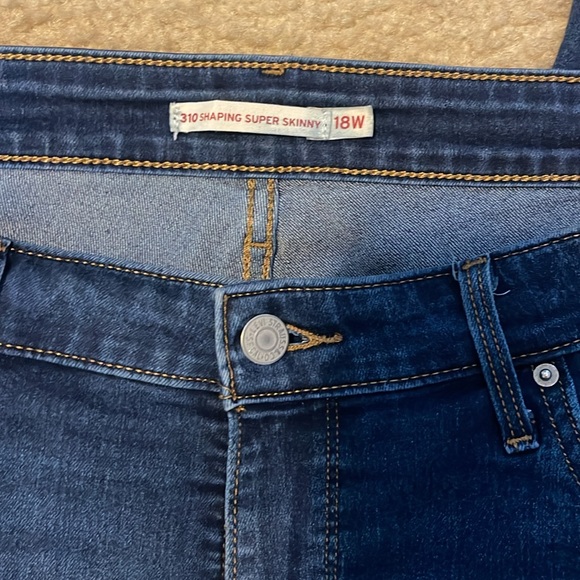 Levi’s super shaping skinny jeans size 18w - Picture 4 of 4